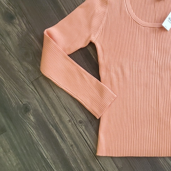 NWT NY&CO Ribbed Top - Picture 2 of 4